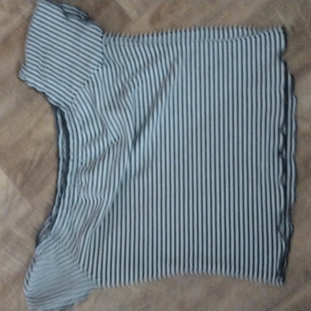 off the shoulder striped crop top size large